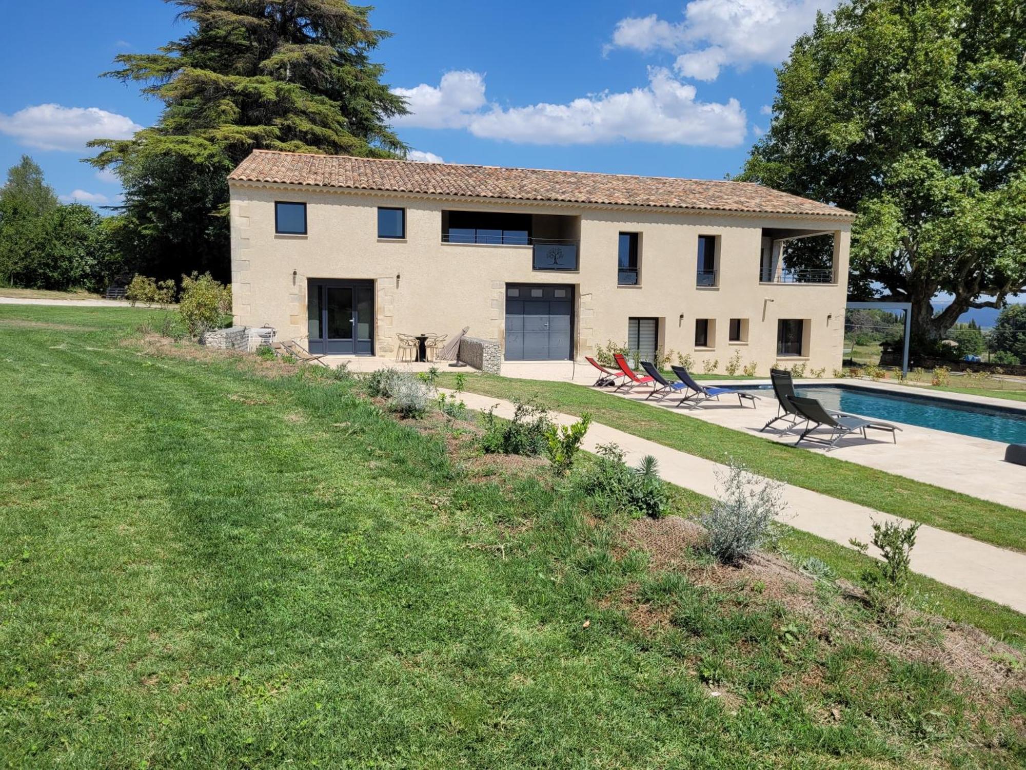 Отель La Bastide De L'Adrech Маноск Экстерьер фото