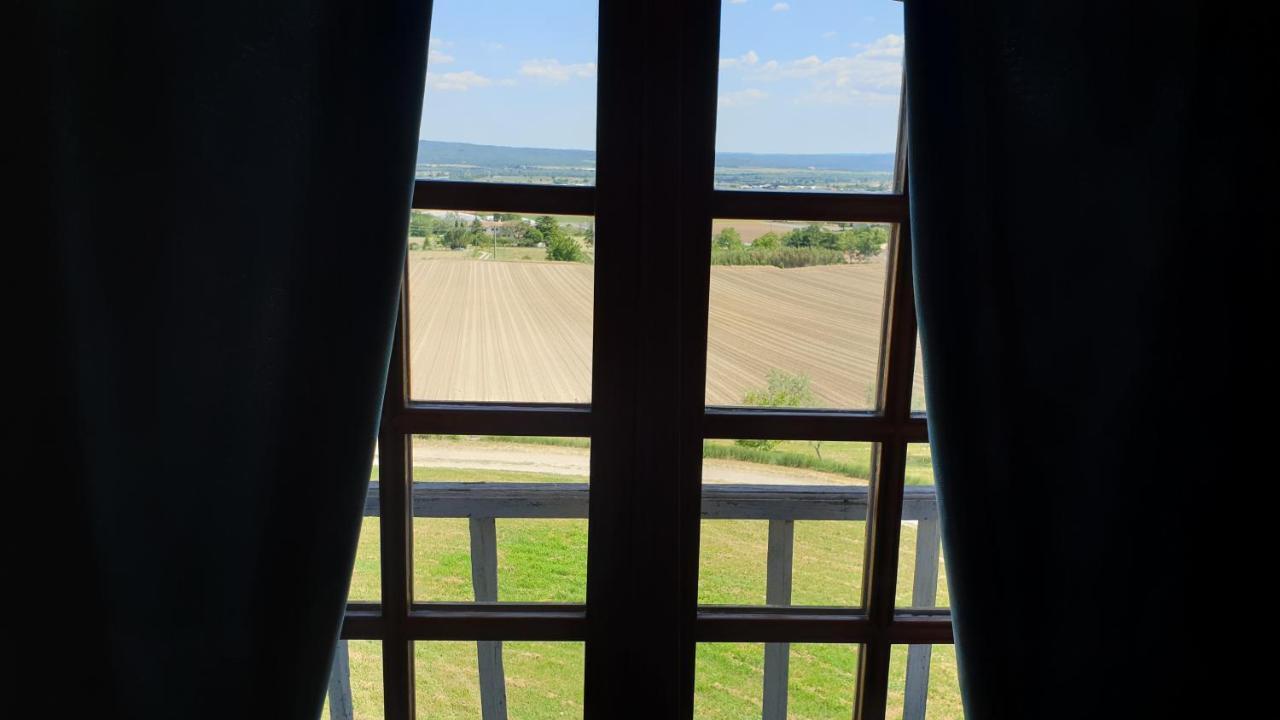 Отель La Bastide De L'Adrech Маноск Экстерьер фото